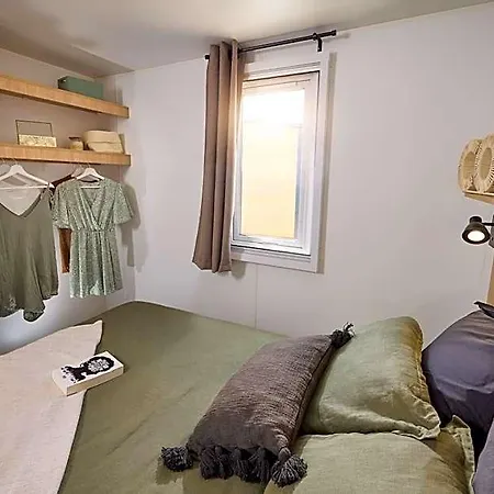 Eco-lodge Lou Pantai Campeggio 3*