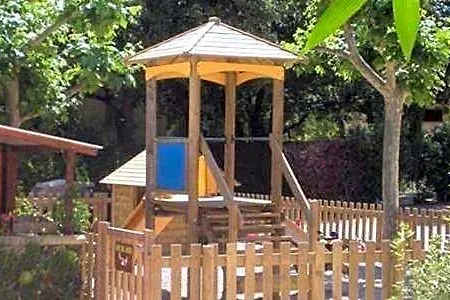 Eco-lodge Lou Pantai 르프라데