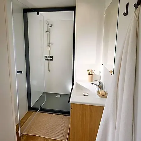 Eco-lodge Lou Pantai 르프라데